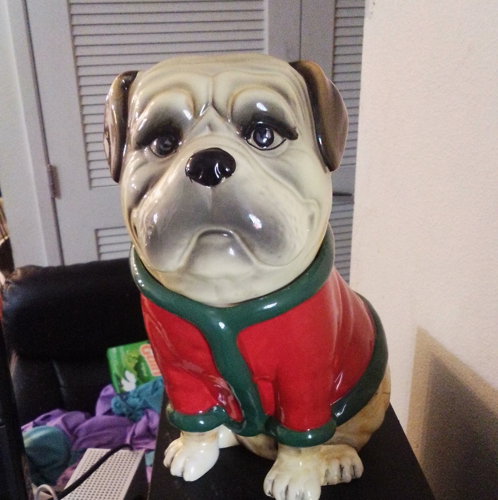 Vintage Xmas dog